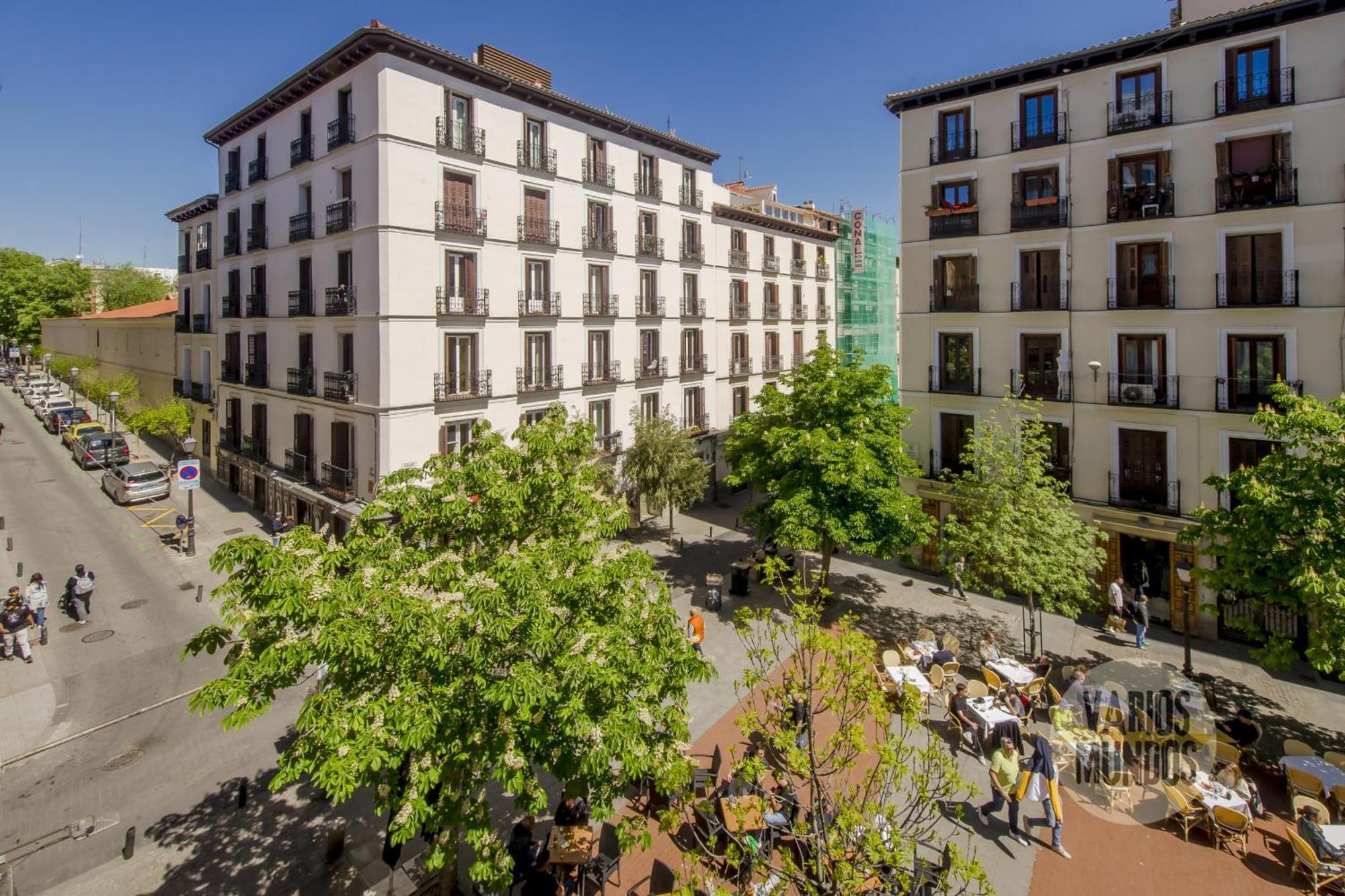 Confortable Apt Para 3 Pax A 1 Min De Gran Via Madrid Luaran gambar
